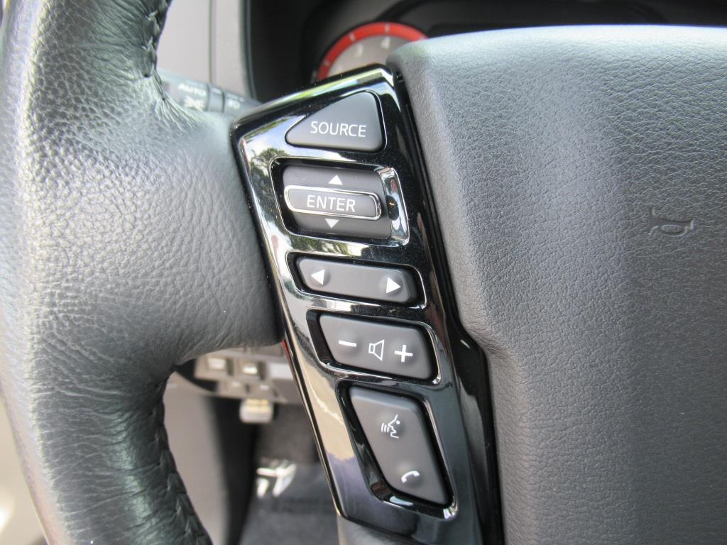 Vehicle image 29 of 35