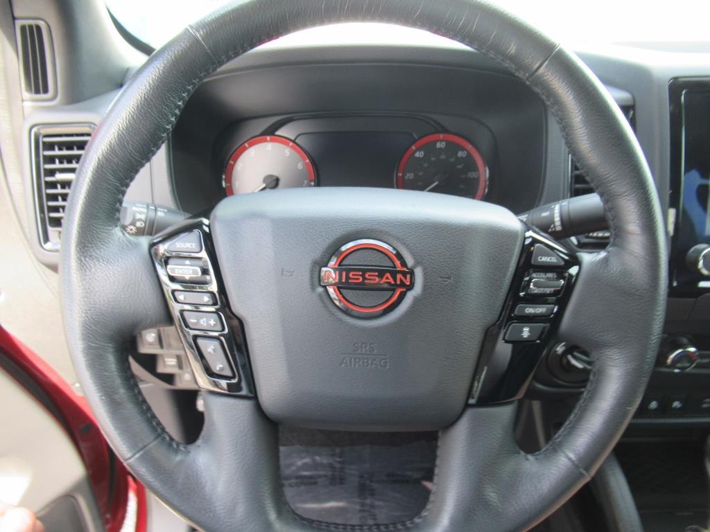 Vehicle image 20 of 35
