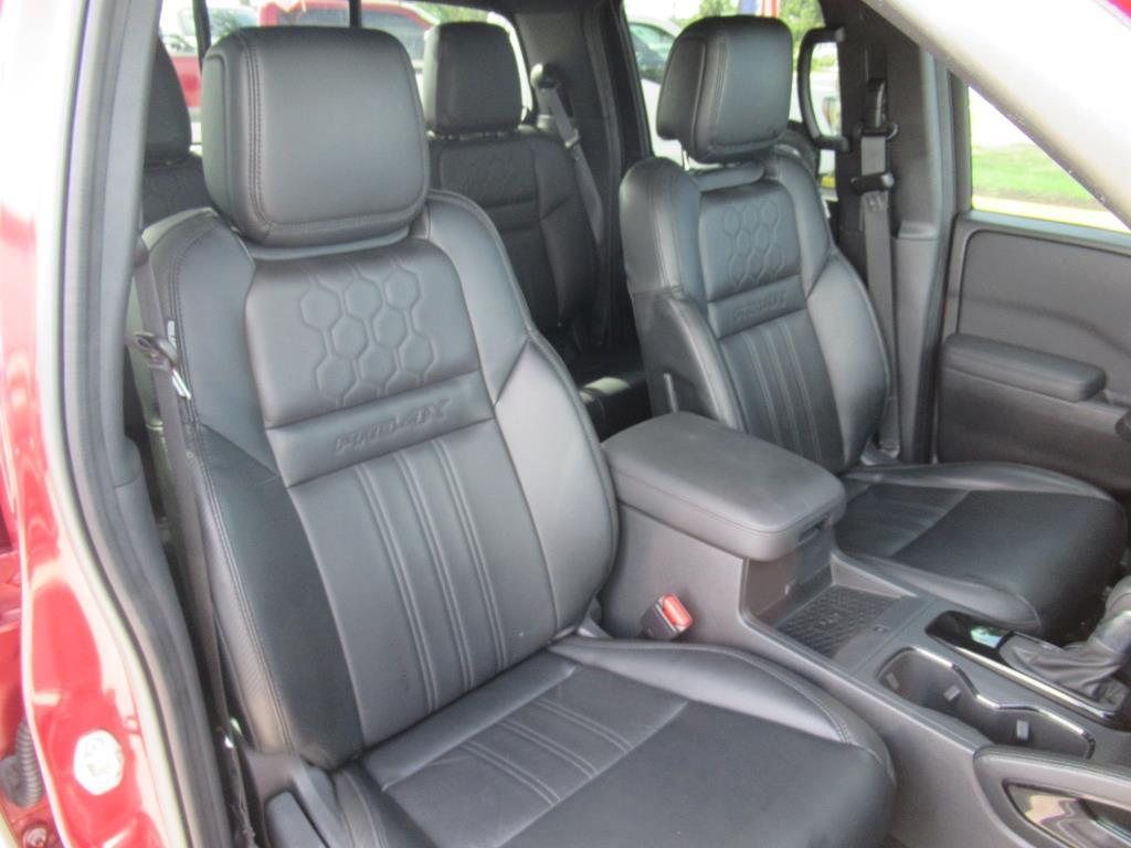 Vehicle image 10 of 35