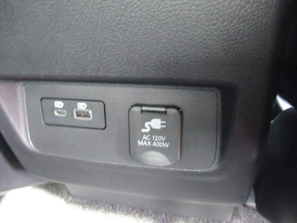 Vehicle image 34 of 35
