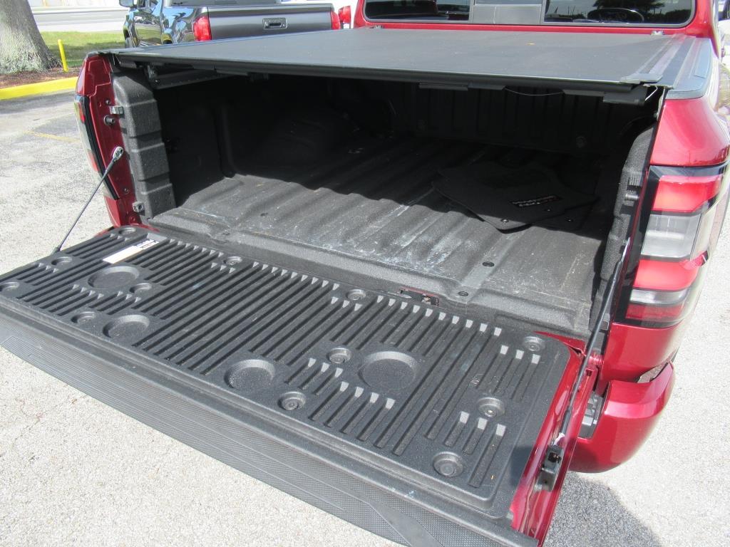 Vehicle image 8 of 35