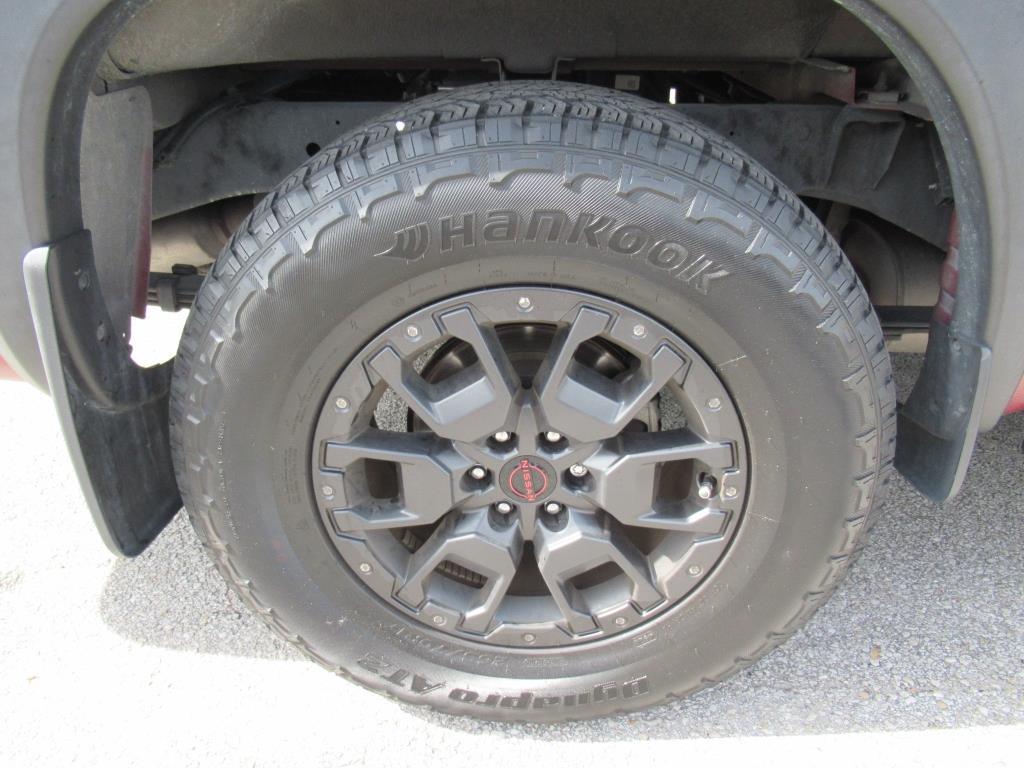 Vehicle image 7 of 35