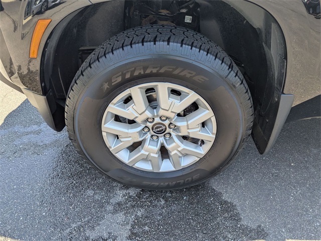 Vehicle image 8 of 26