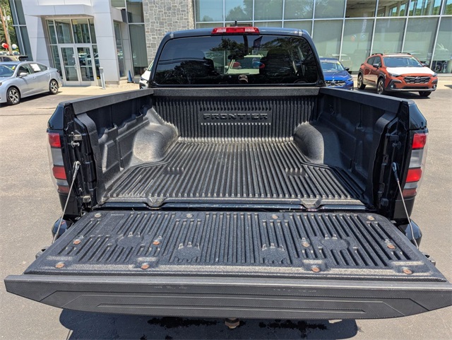 Vehicle image 9 of 26