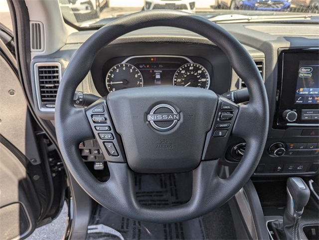 Vehicle image 24 of 26