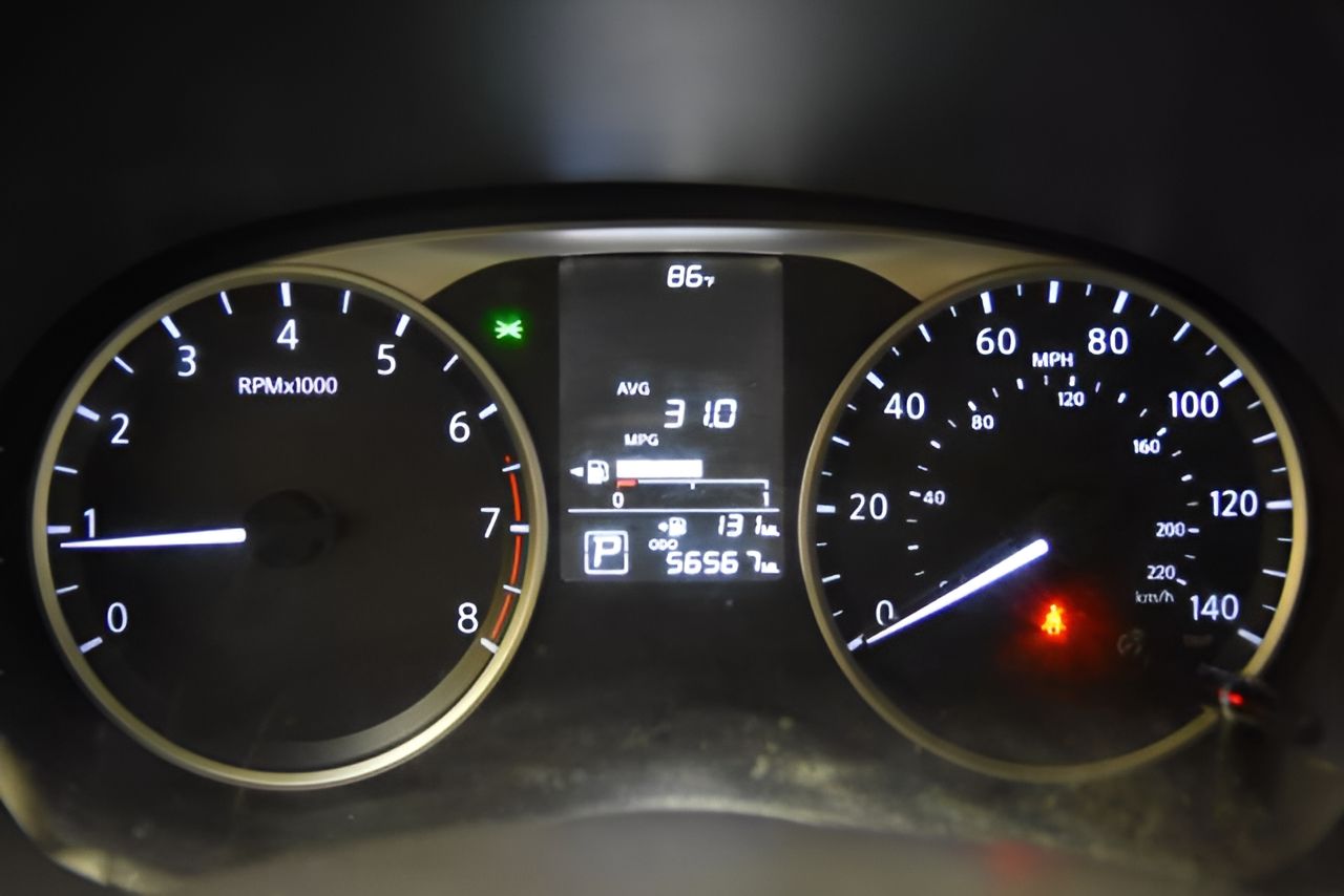 2022 Nissan Kicks S Image 18 of 35