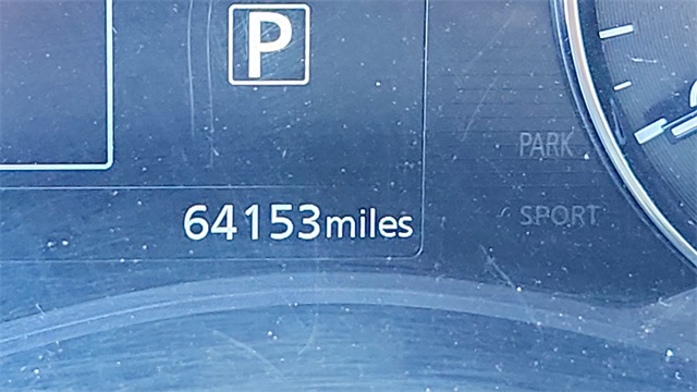Vehicle image 11 of 33