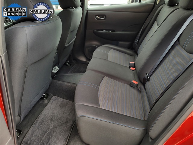 Vehicle image 11 of 43