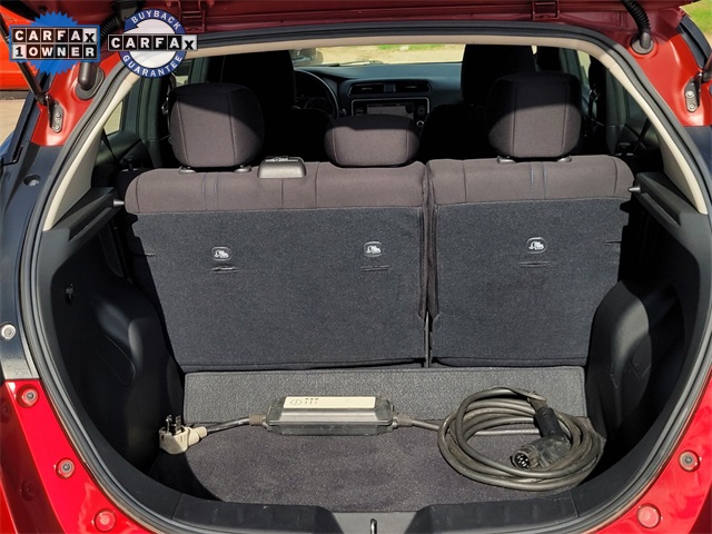 Vehicle image 9 of 43