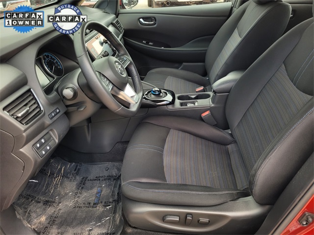 Vehicle image 15 of 43