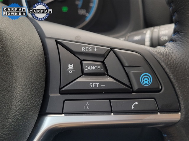 Vehicle image 41 of 43