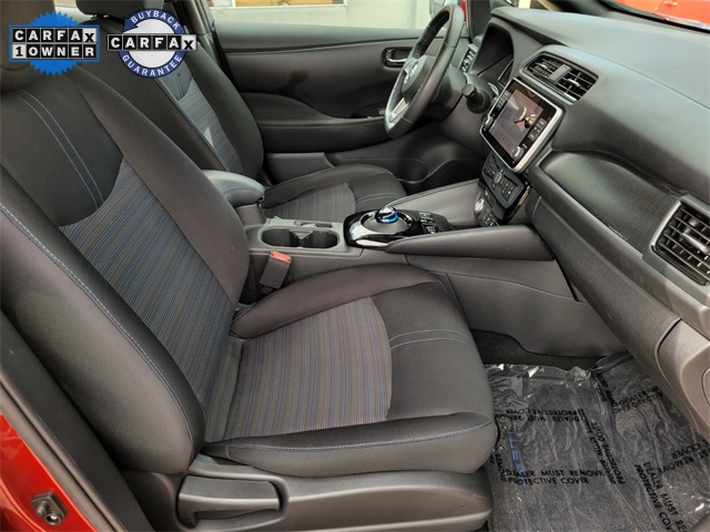 Vehicle image 13 of 43