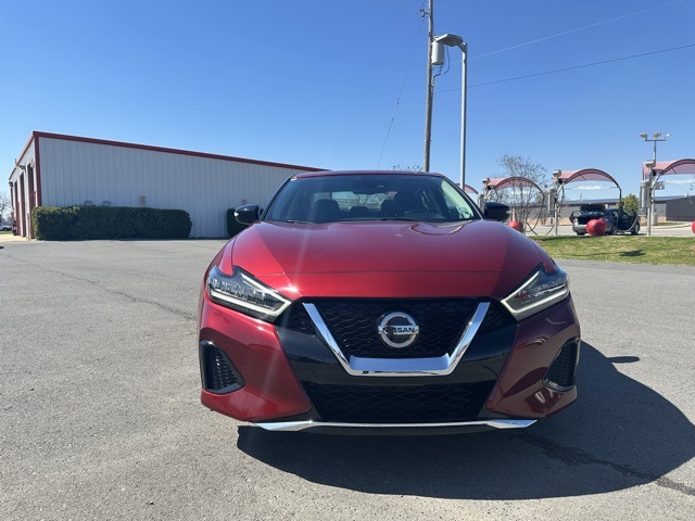 Vehicle image 5 of 28