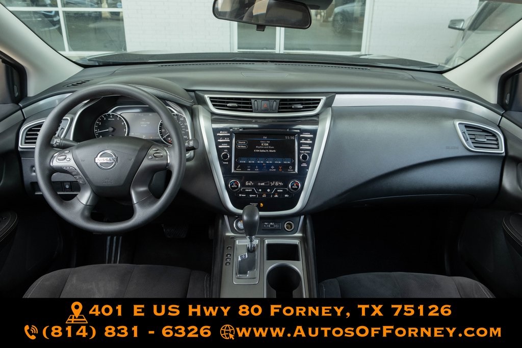 Vehicle image 5 of 18