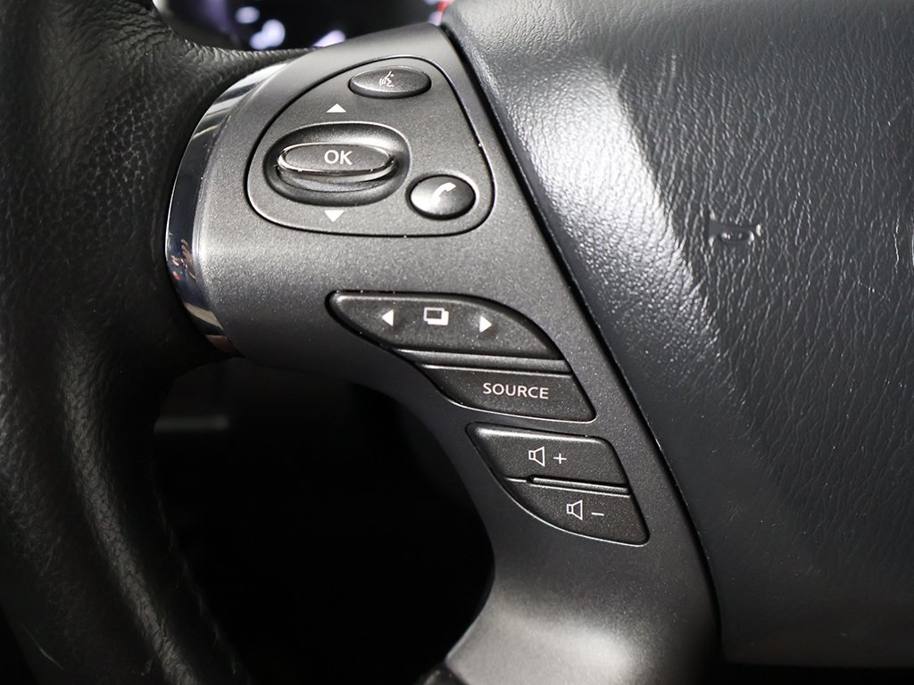 Vehicle image 35 of 54