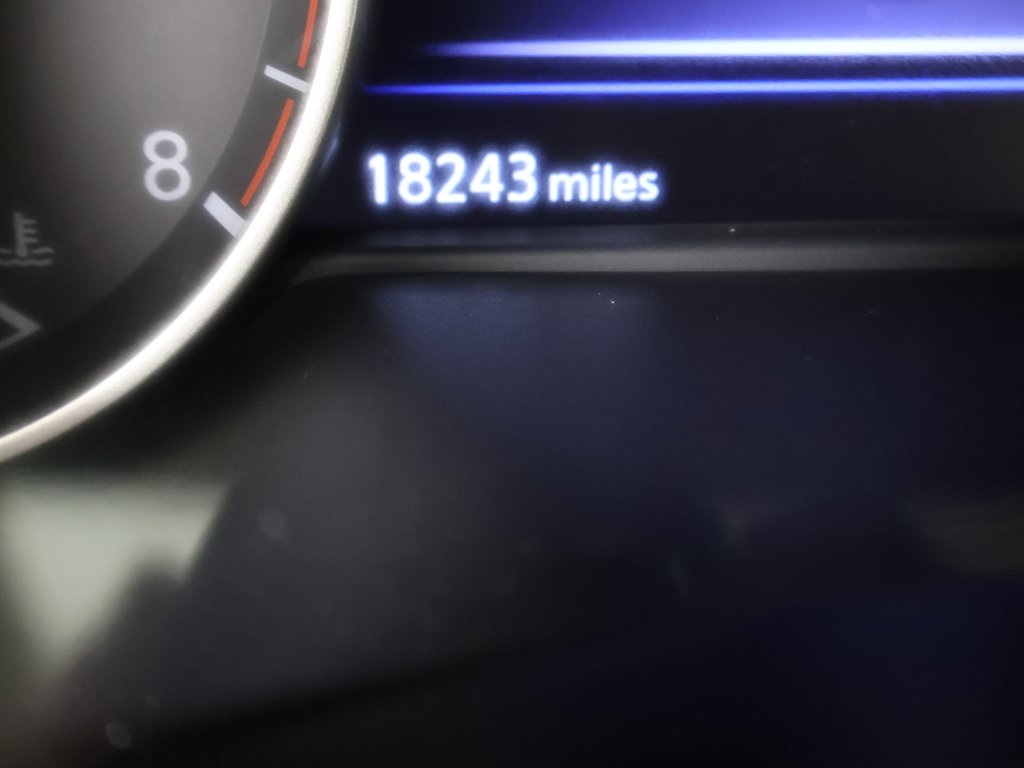 Vehicle image 25 of 54