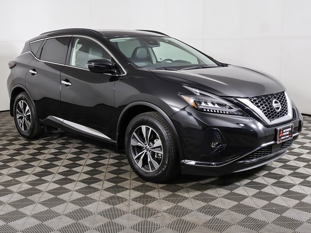 Vehicle image 4 of 54