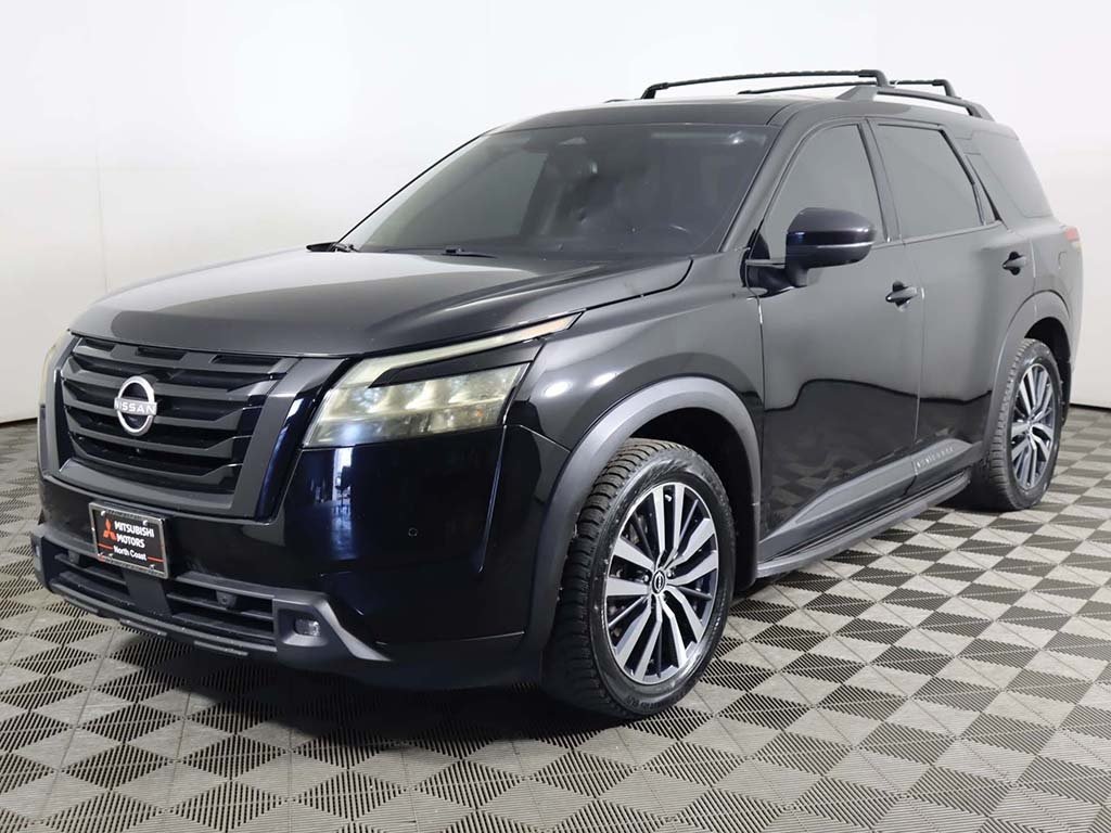 Vehicle image 1 of 71