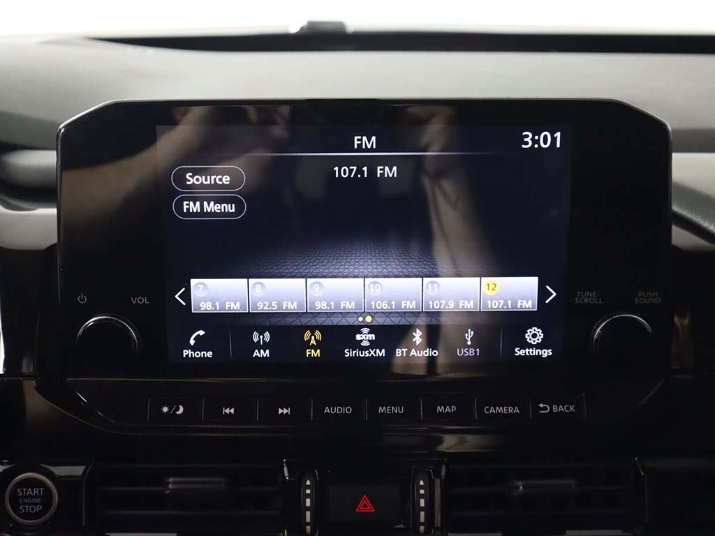 Vehicle image 53 of 71