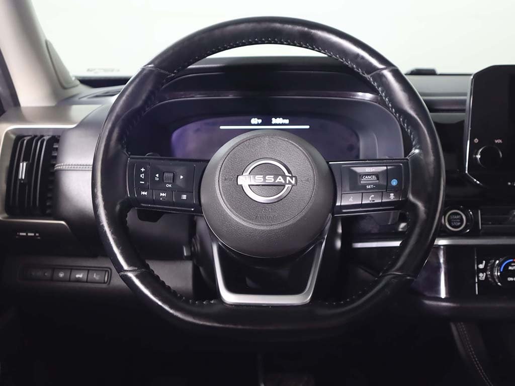 Vehicle image 44 of 71