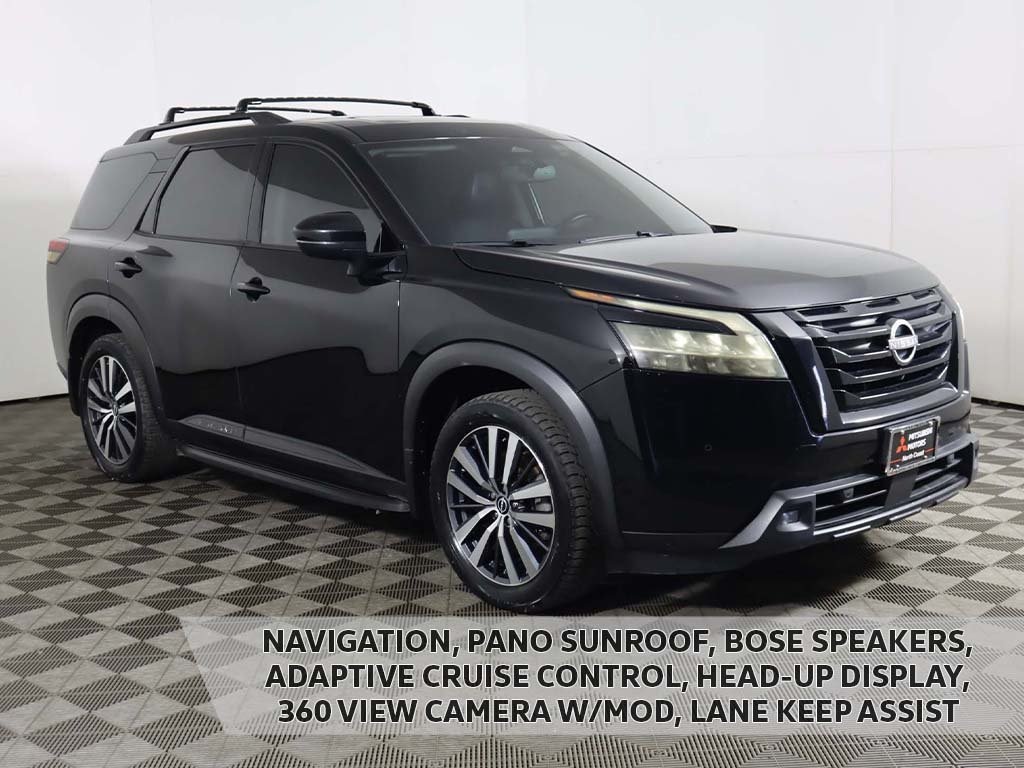 Vehicle image 5 of 71