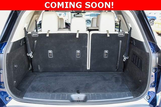 Vehicle image 23 of 52