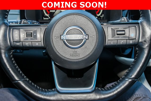 Vehicle image 33 of 52