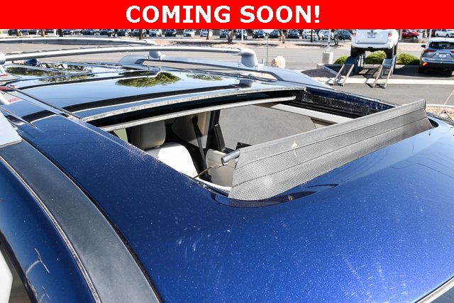Vehicle image 10 of 52