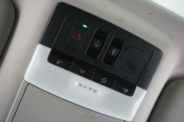 Vehicle image 39 of 45