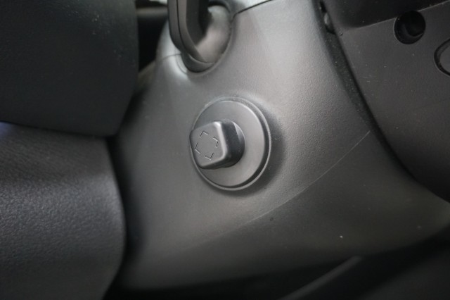 Vehicle image 36 of 45