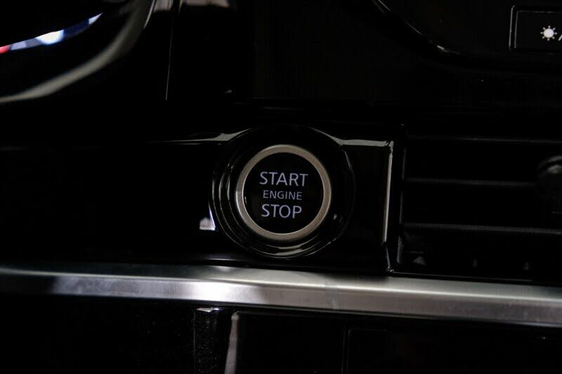 Vehicle image 15 of 58