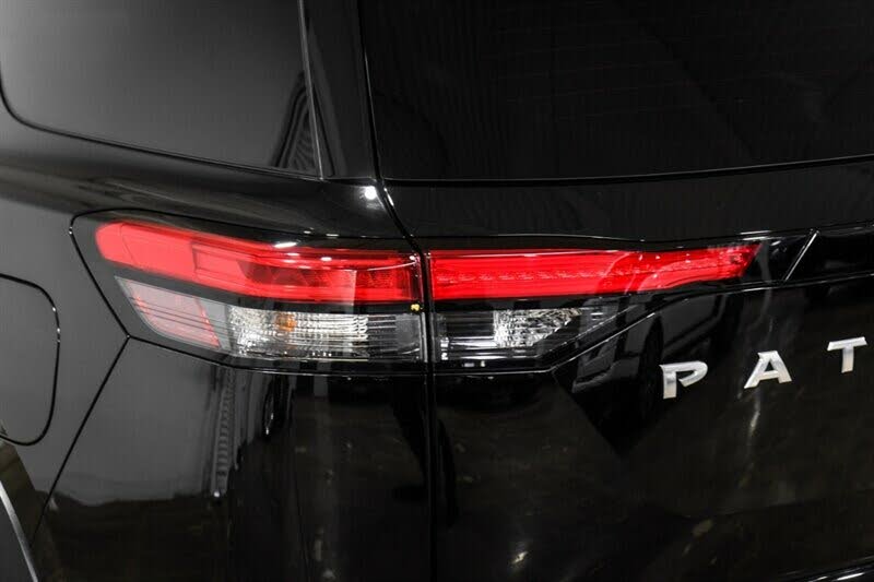 Vehicle image 44 of 58