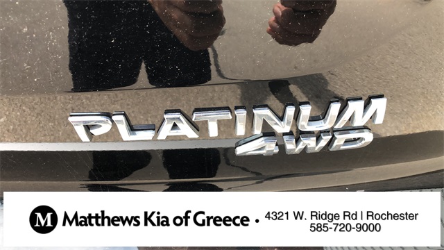 Vehicle image 17 of 36