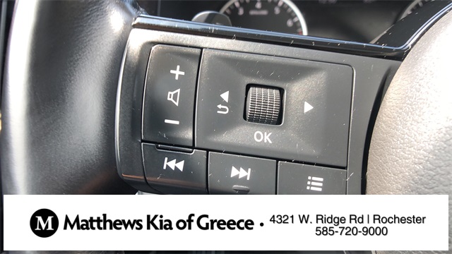 Vehicle image 24 of 36