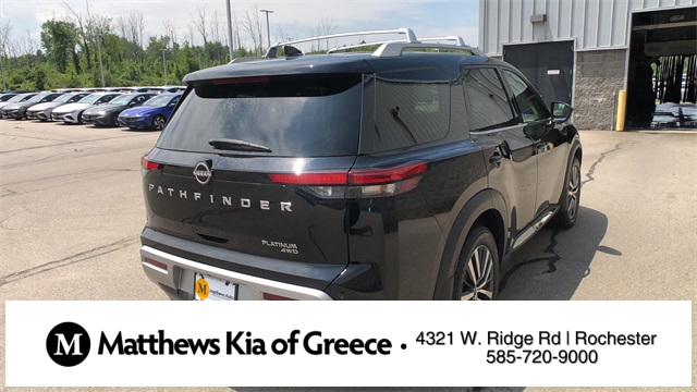 Vehicle image 4 of 36