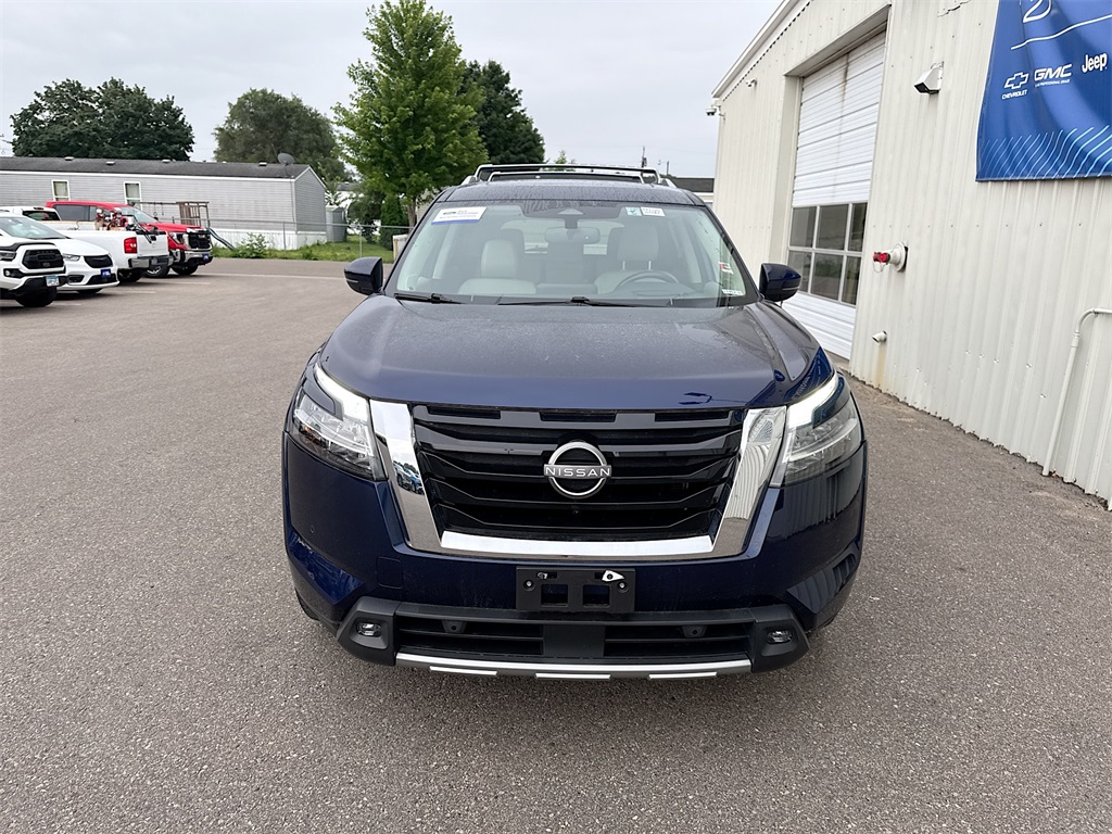 Vehicle image 1 of 10