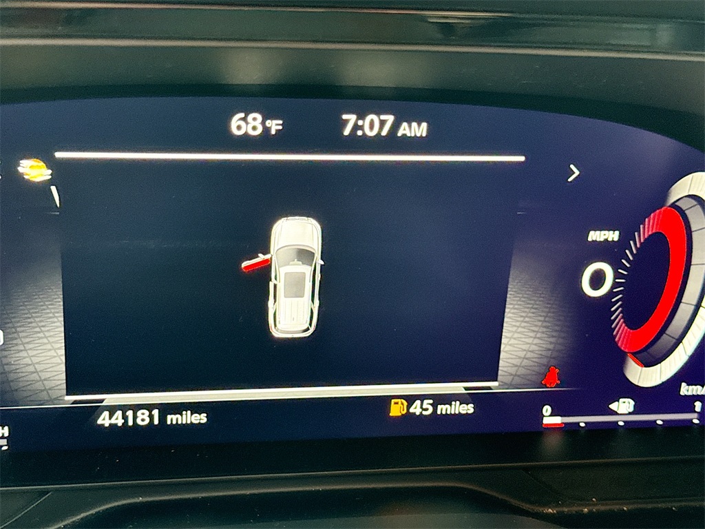 Vehicle image 10 of 10
