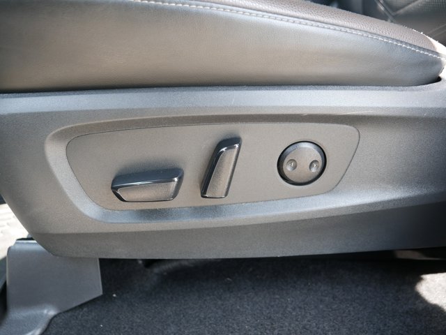 Vehicle image 20 of 36