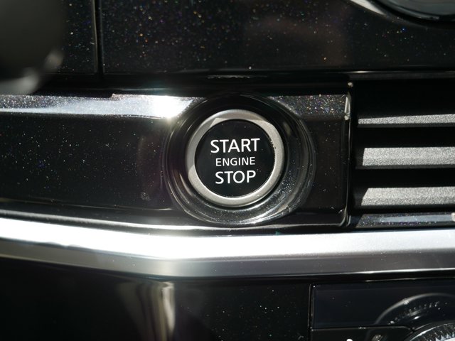 Vehicle image 29 of 36
