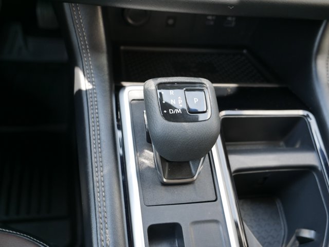 Vehicle image 24 of 36