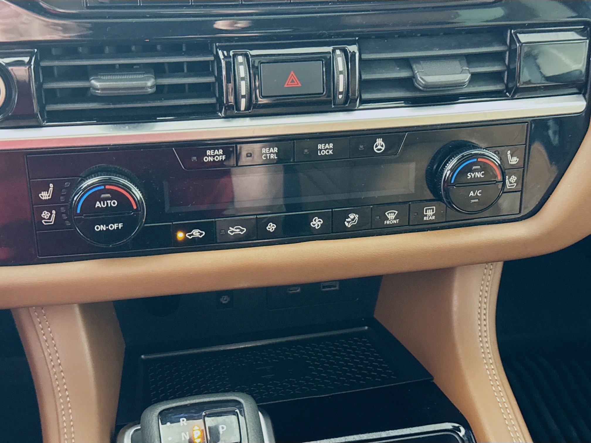 Vehicle image 18 of 41