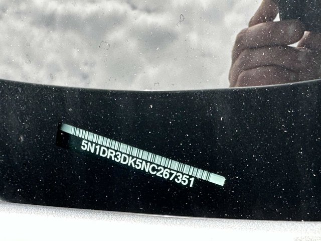 Vehicle image 22 of 34