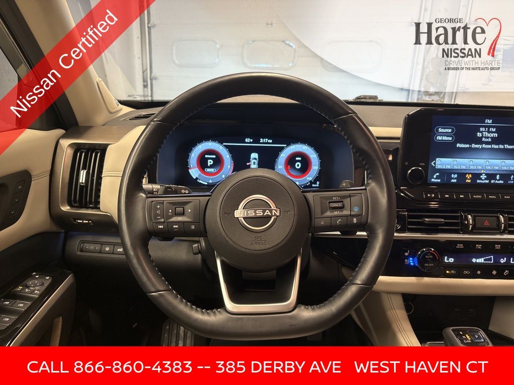 Vehicle image 19 of 71