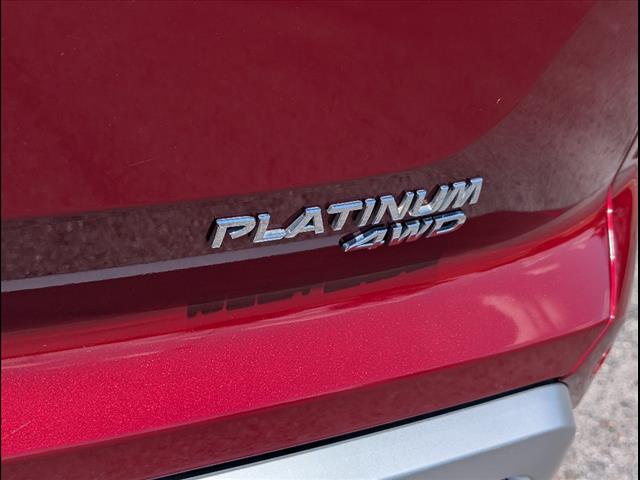 Vehicle image 19 of 21