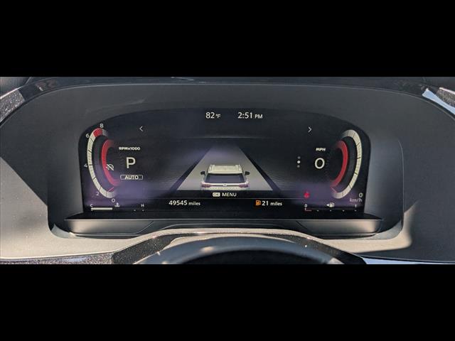 Vehicle image 12 of 21