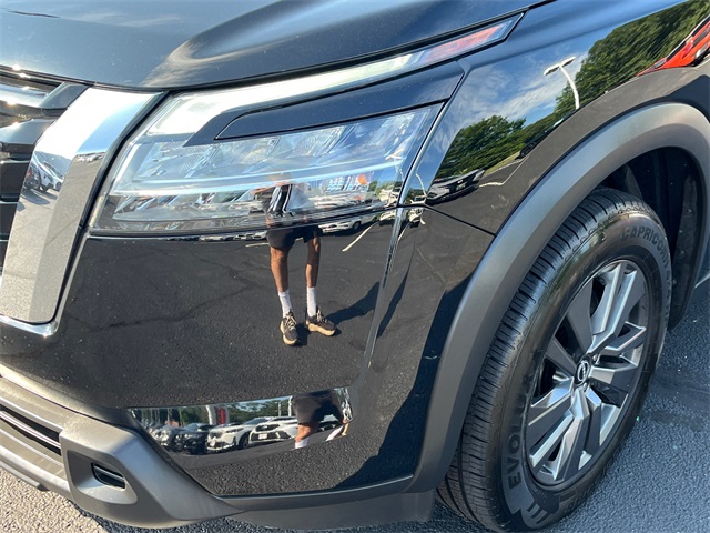 Vehicle image 27 of 27