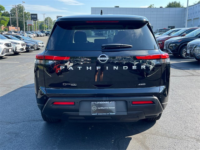 Vehicle image 5 of 27