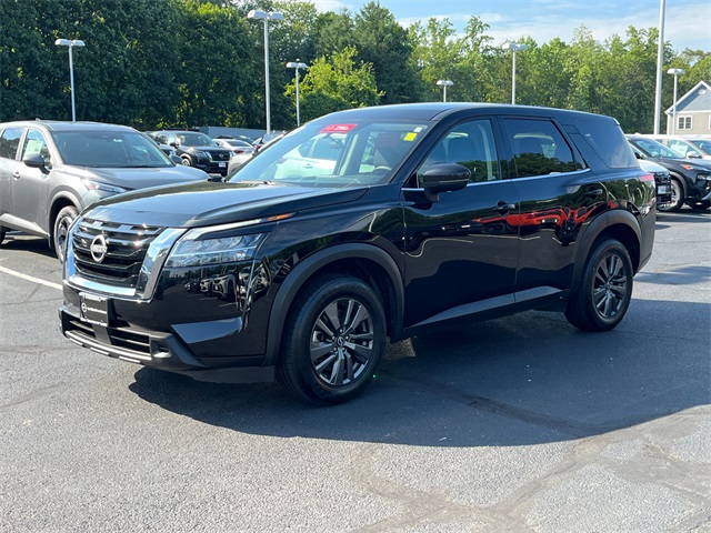 Vehicle image 1 of 27