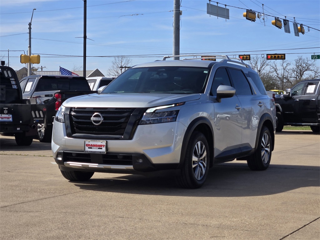 Vehicle image 1 of 30