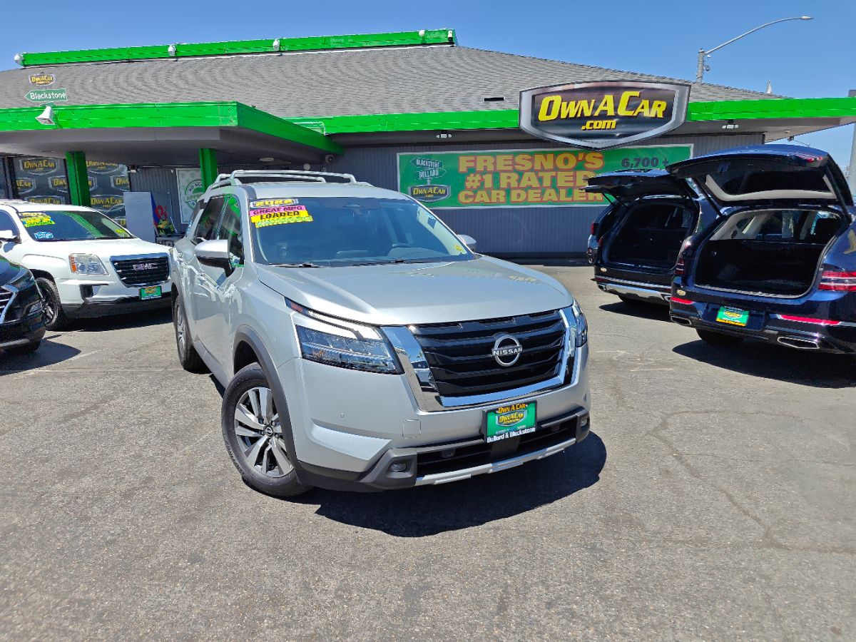 Vehicle image 6 of 35